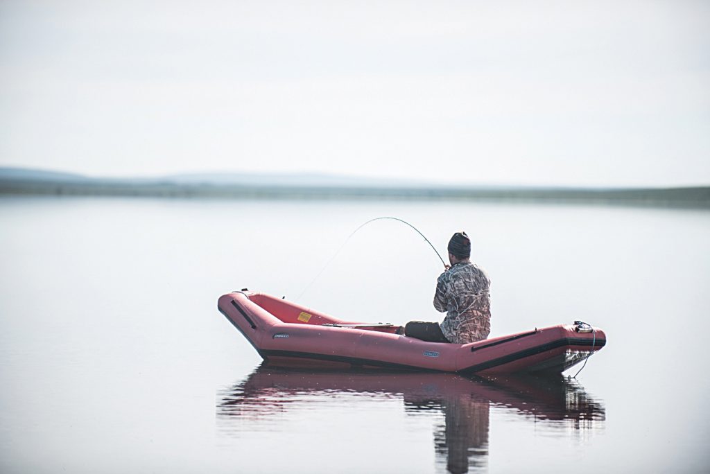 Flugfiske i Lappland i kanot